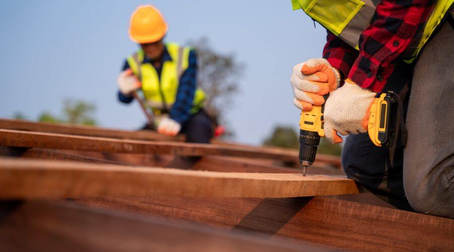 Professional gutter cleaning in Gilsum, NH